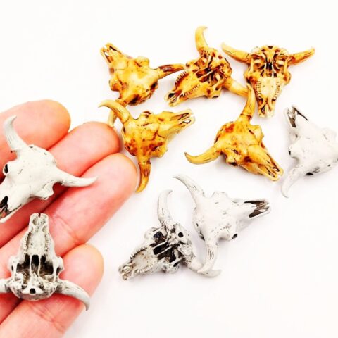 American Bison Skull Replica - 1:24 Scale